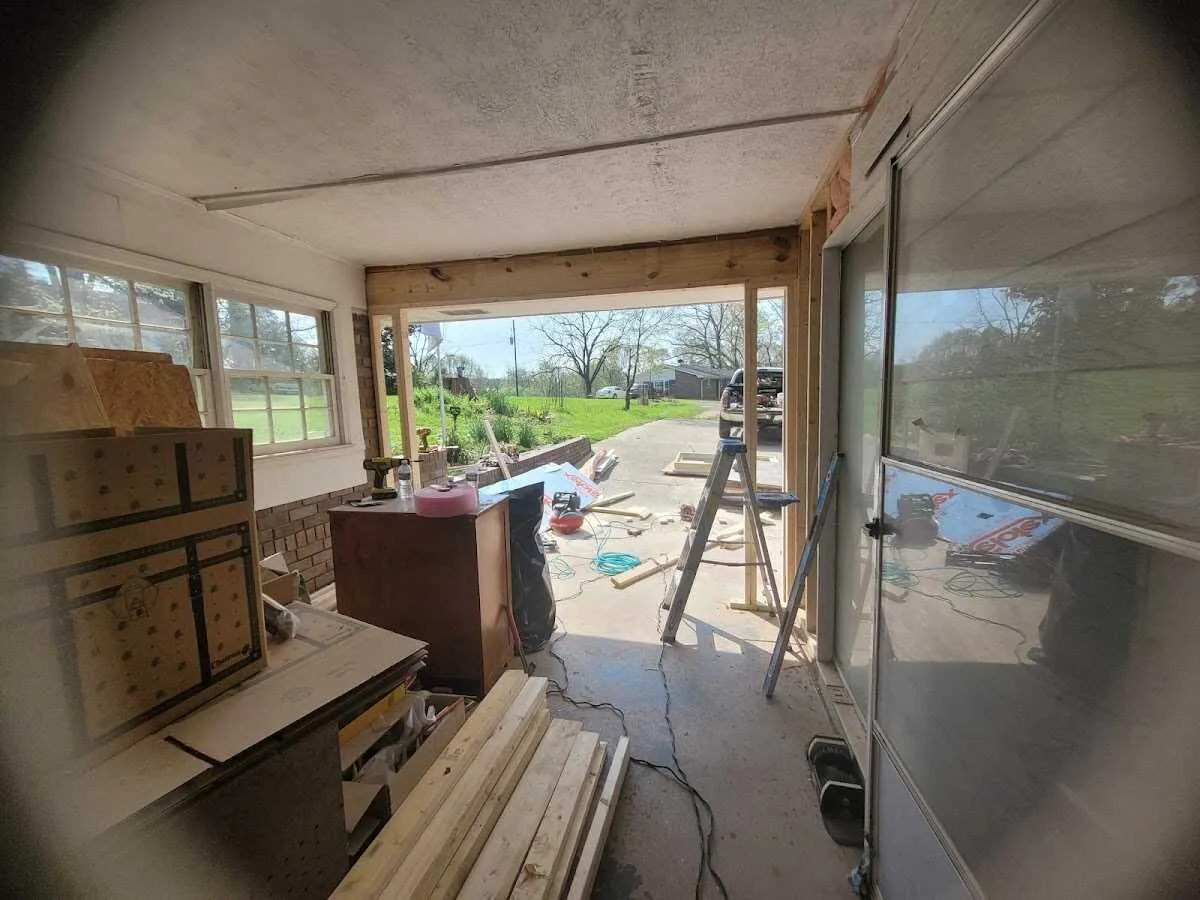 Air movers and dehumidifier for Drying & Dehumidification in Newberry